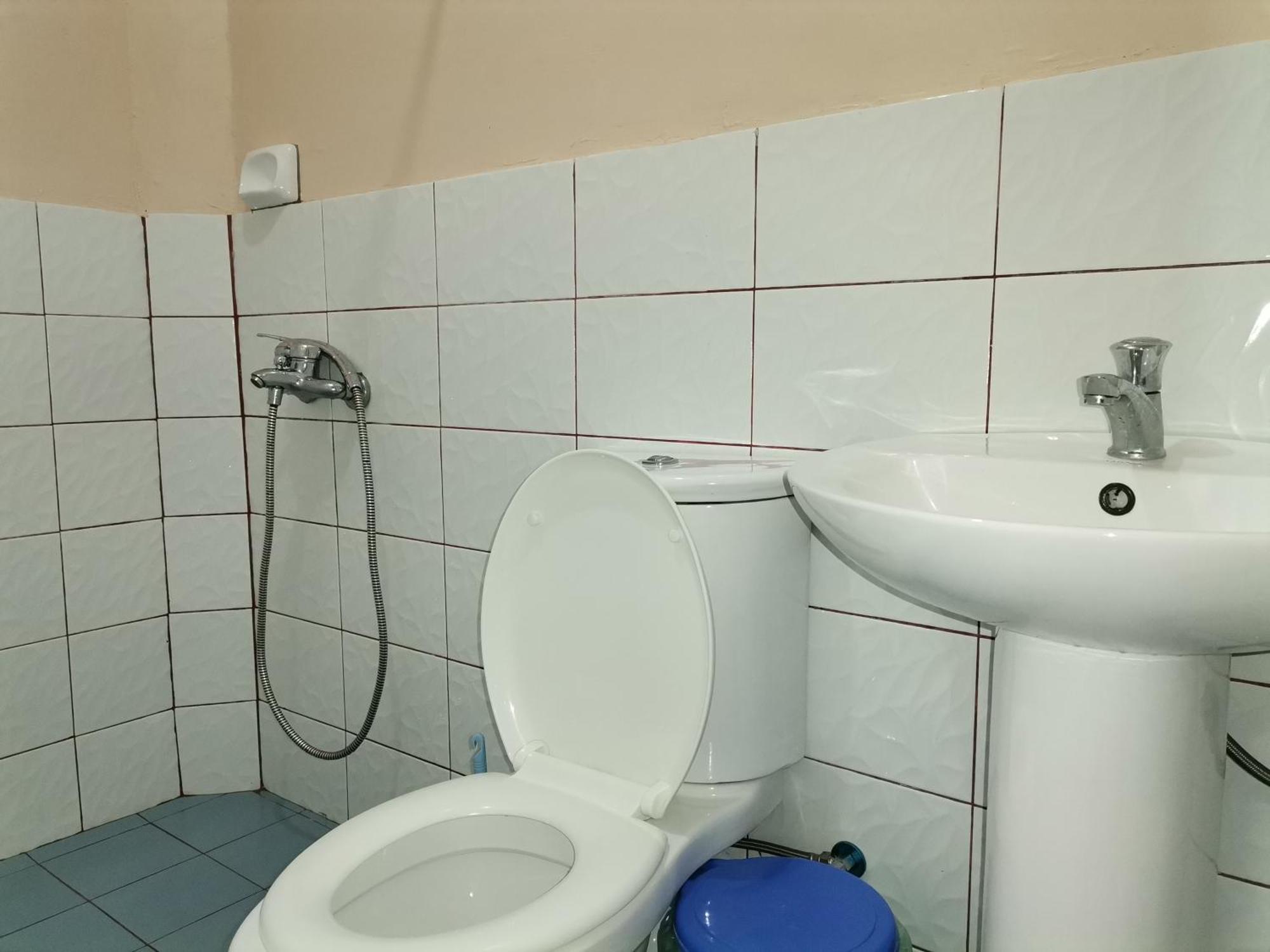Jbr Tourist Inn - Port Barton Itaytay Exteriör bild