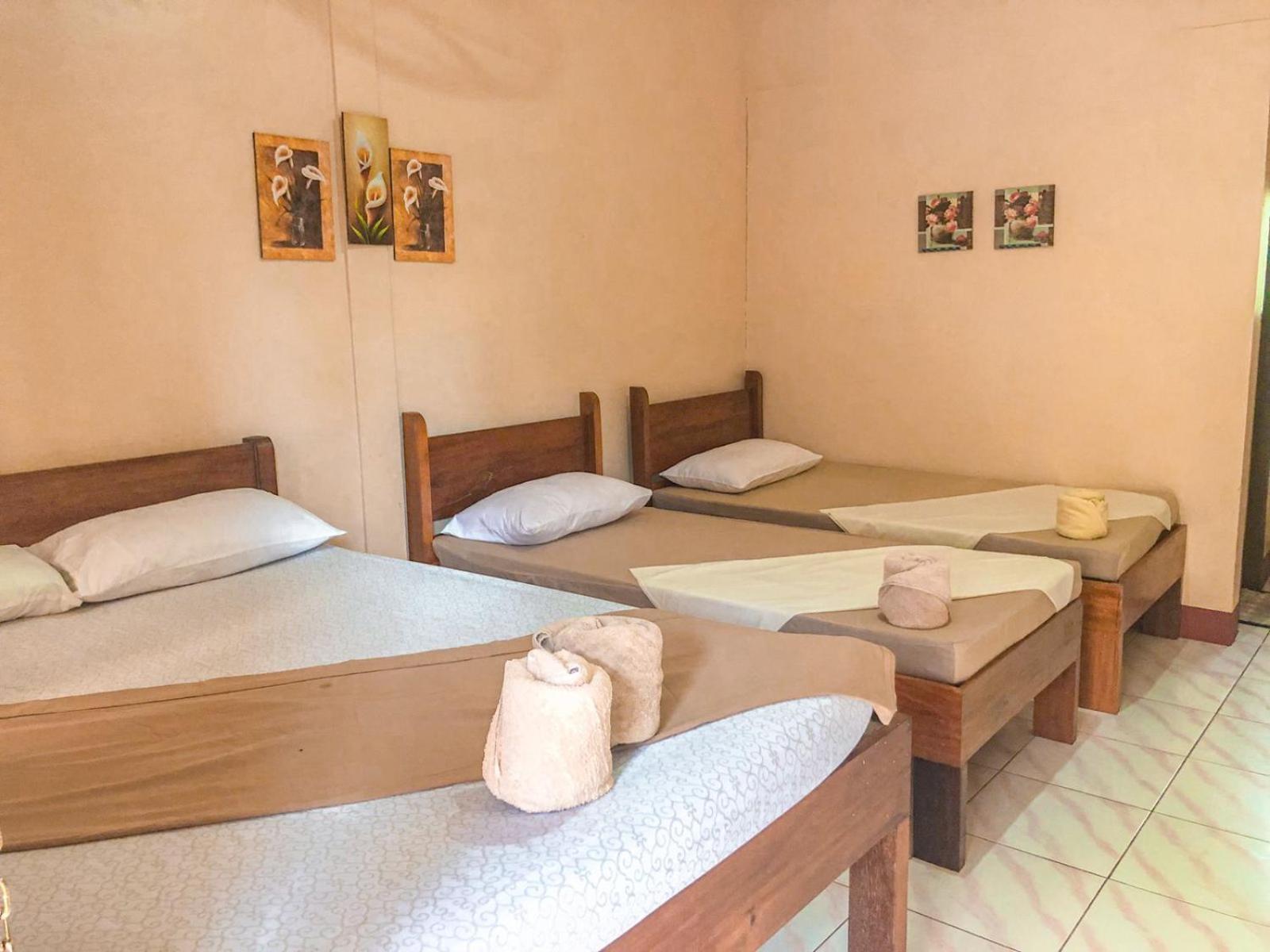 Jbr Tourist Inn - Port Barton Itaytay Exteriör bild