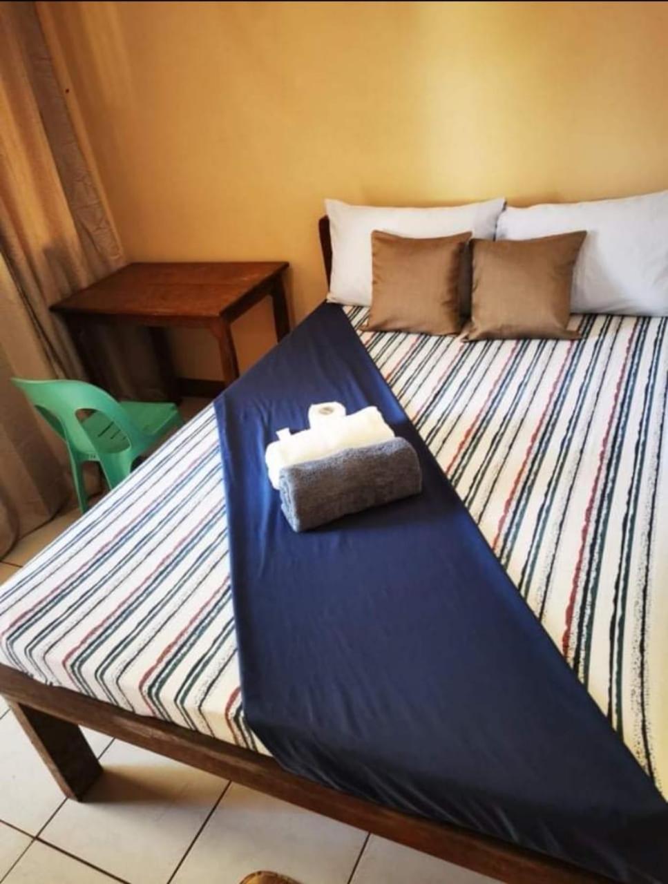 Jbr Tourist Inn - Port Barton Itaytay Exteriör bild